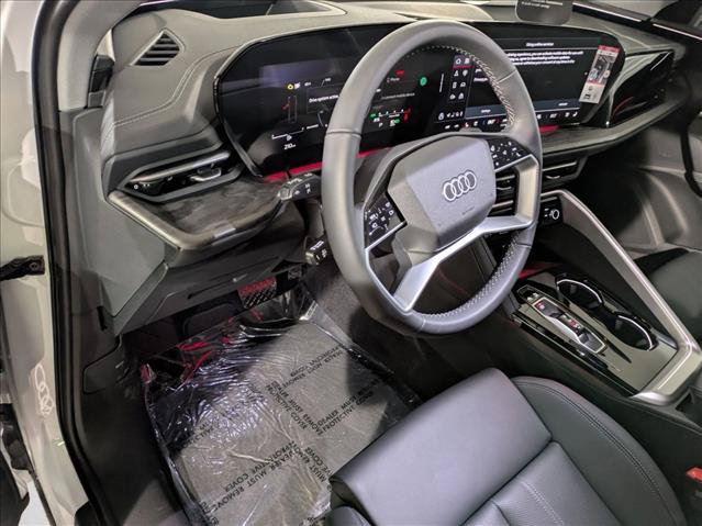 New 2025 Audi Q5 Premium Plus AWD/4WD image 3