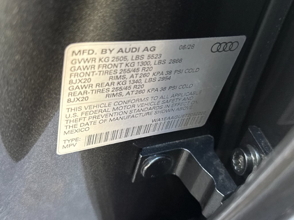 Used 2026 Audi Q5 Premium Plus w/ Premium Plus AWD/4WD image 39