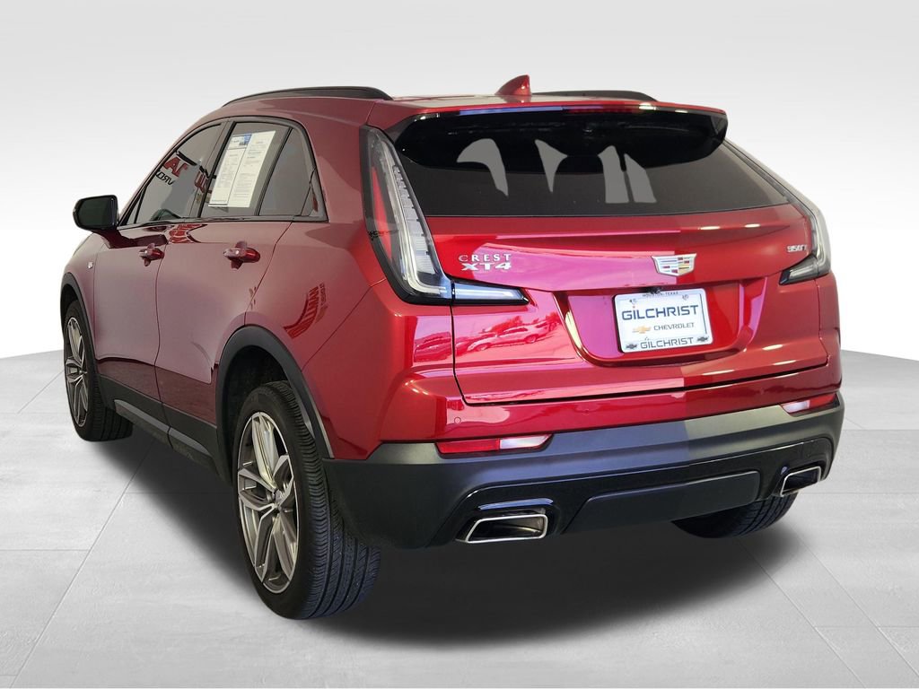 Used 2023 Cadillac XT4 Sport w/ Cold Weather Package FWD image 7