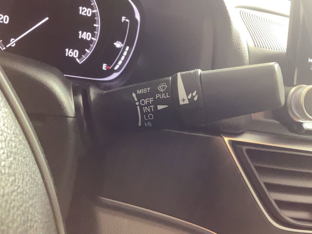 Used 2018 Honda Accord EX image 19