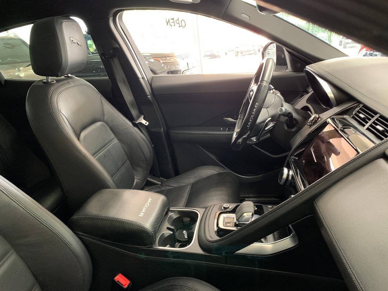 Used 2021 Jaguar E-PACE SE AWD/4WD image 12