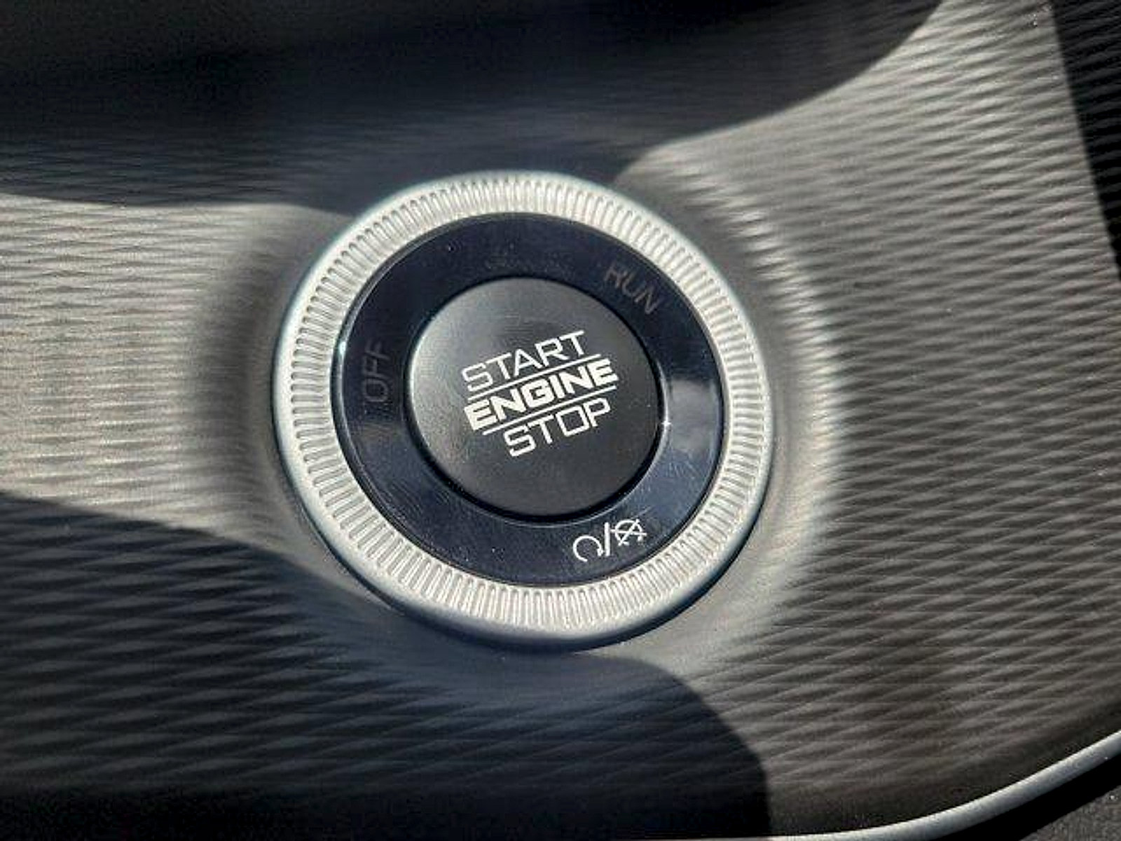 New 2024 Jeep Grand Cherokee L Laredo RWD image 8