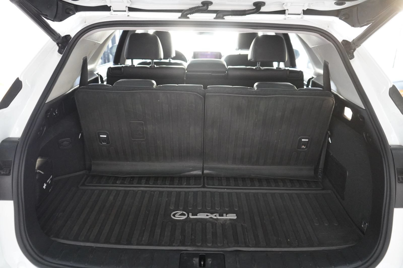 Used 2019 Lexus RX 350L FWD image 22