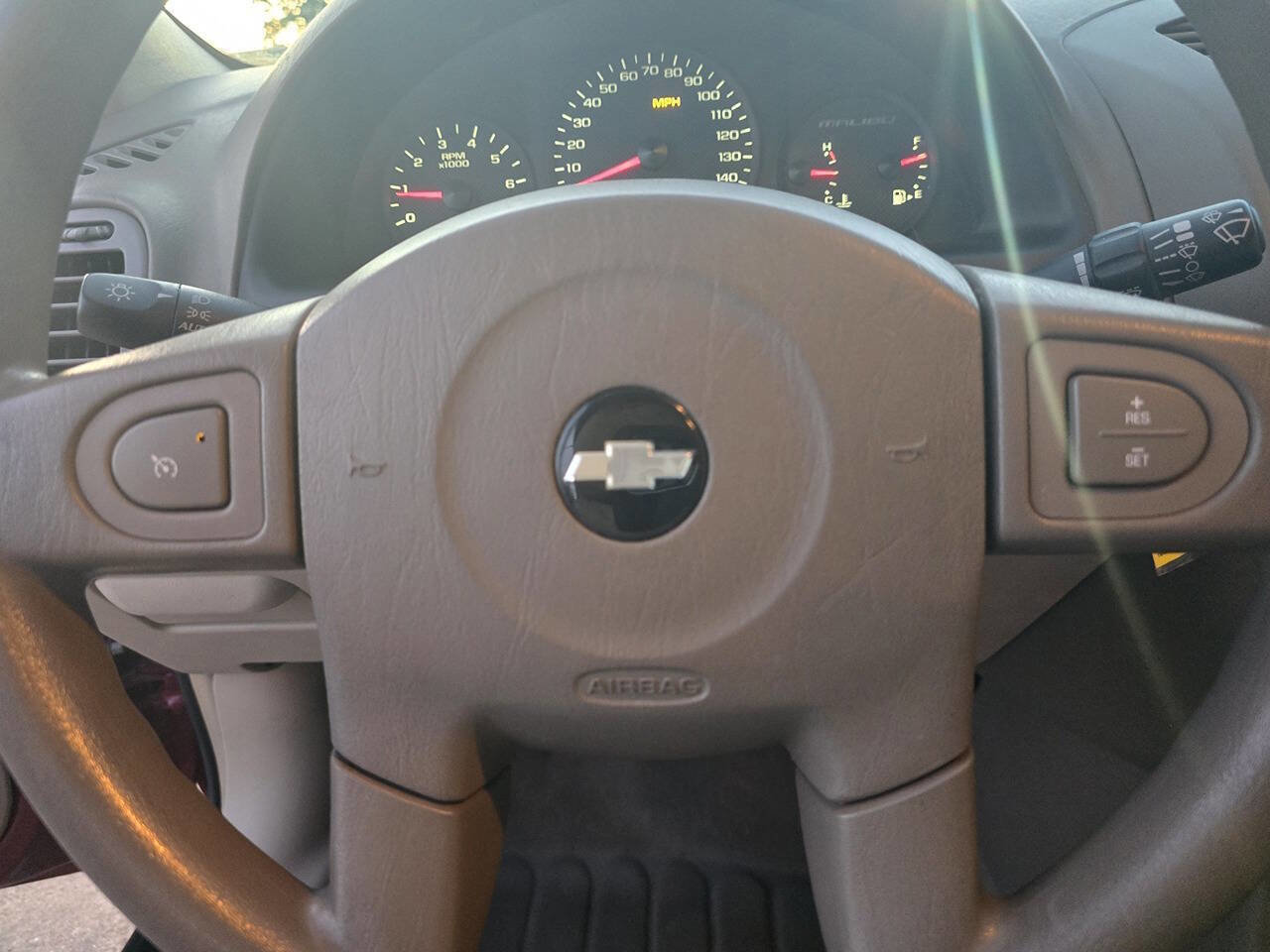 Used 2005 Chevrolet Malibu LS image 38