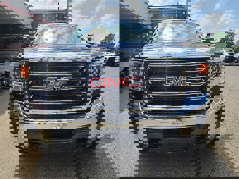 Used 2015 GMC Sierra 2500 SLE image 3