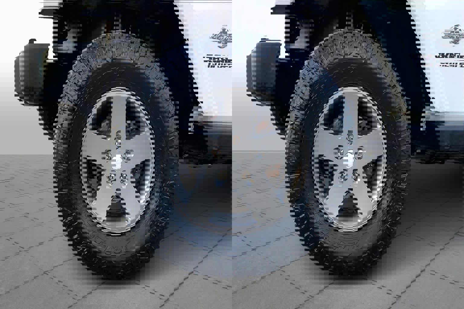 Used 2012 Jeep Wrangler Freedom Edition image 11