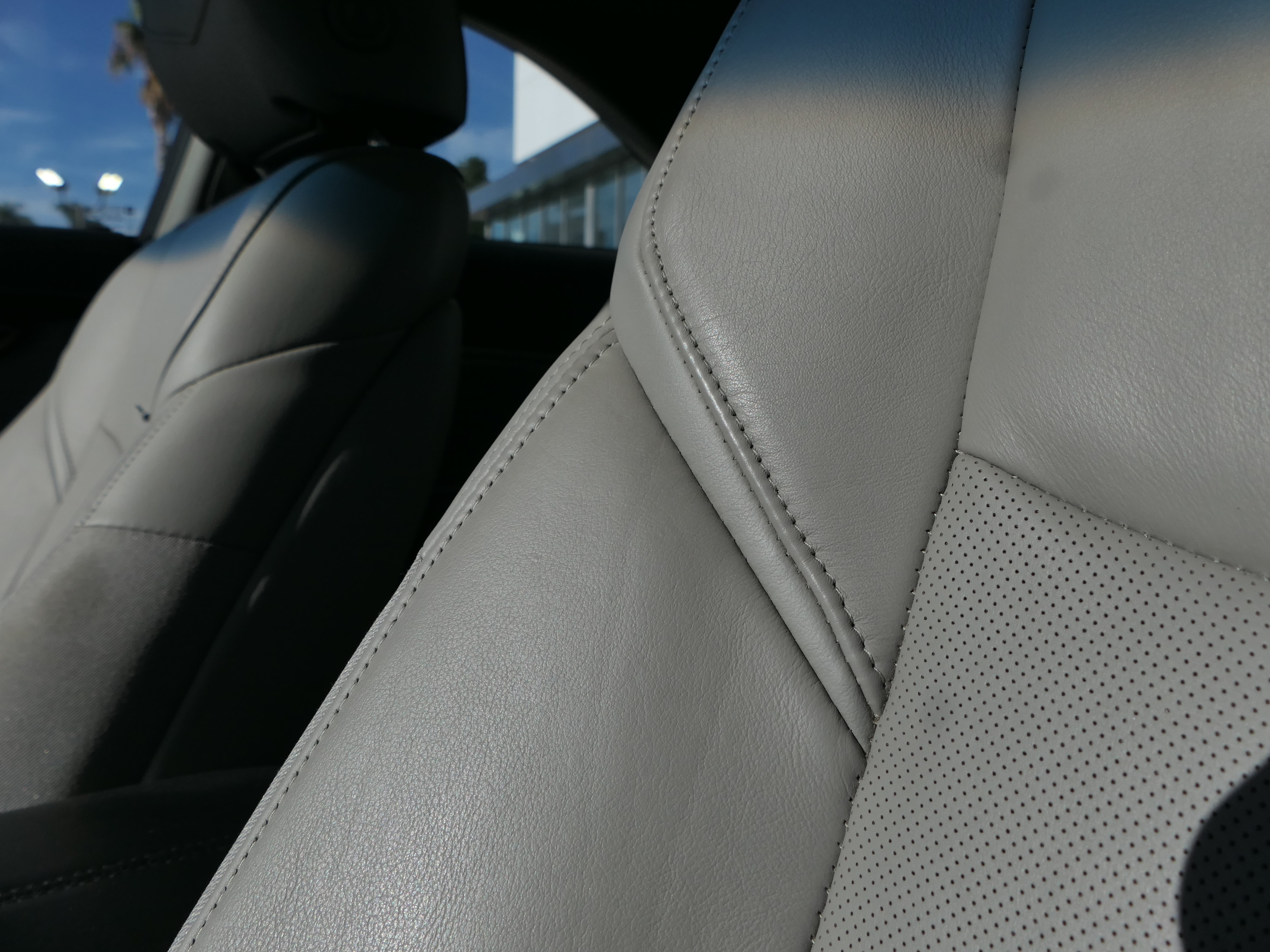 Used 2015 Cadillac ATS Luxury RWD image 14