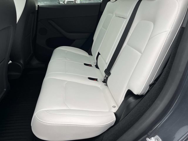 Used 2023 Tesla Model Y Long Range AWD/4WD image 18