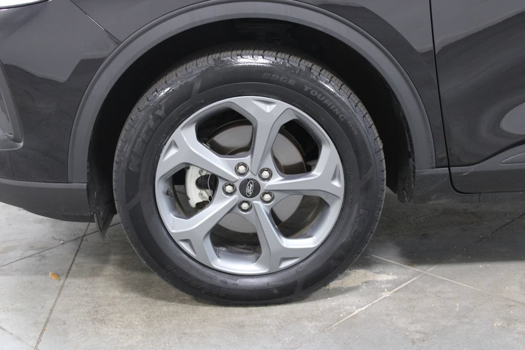 Used 2025 Ford Escape ST-Line AWD/4WD image 18