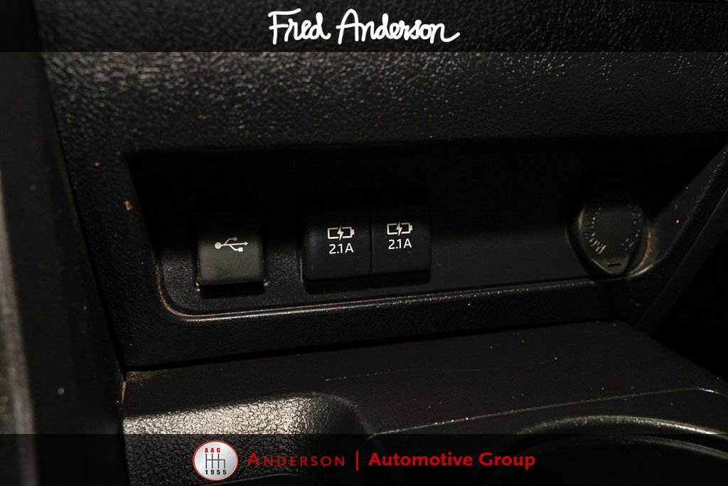 Used 2022 Toyota Sequoia SR5 AWD/4WD image 17
