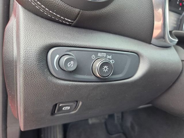 Used 2025 Chevrolet Blazer LT w/ Driver Confidence Package image 21