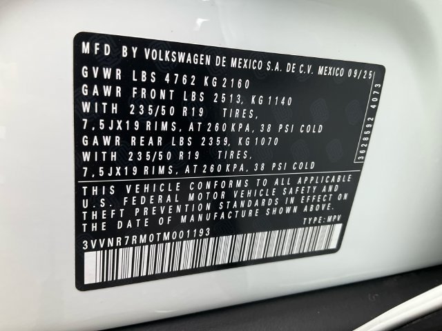 Certified 2026 Volkswagen Tiguan SE FWD image 25