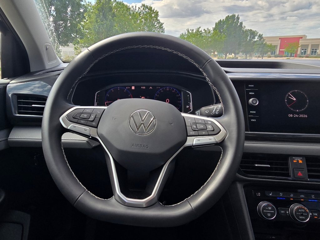 Used 2023 Volkswagen Taos SEL AWD/4WD image 29