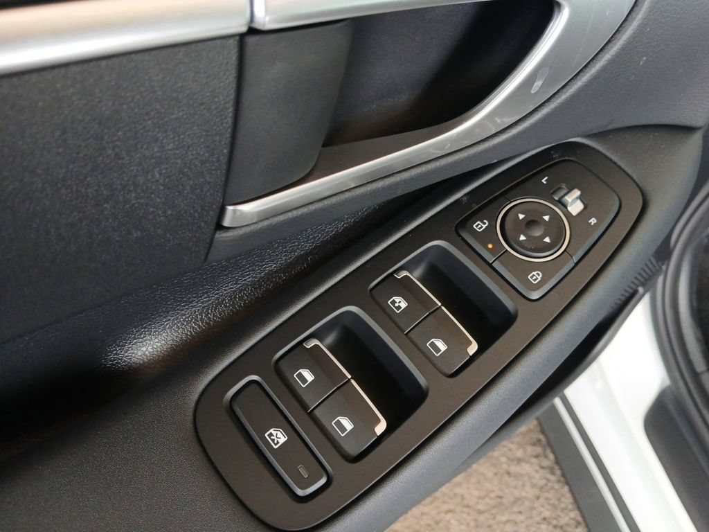 New 2026 Hyundai Sonata SE FWD image 16