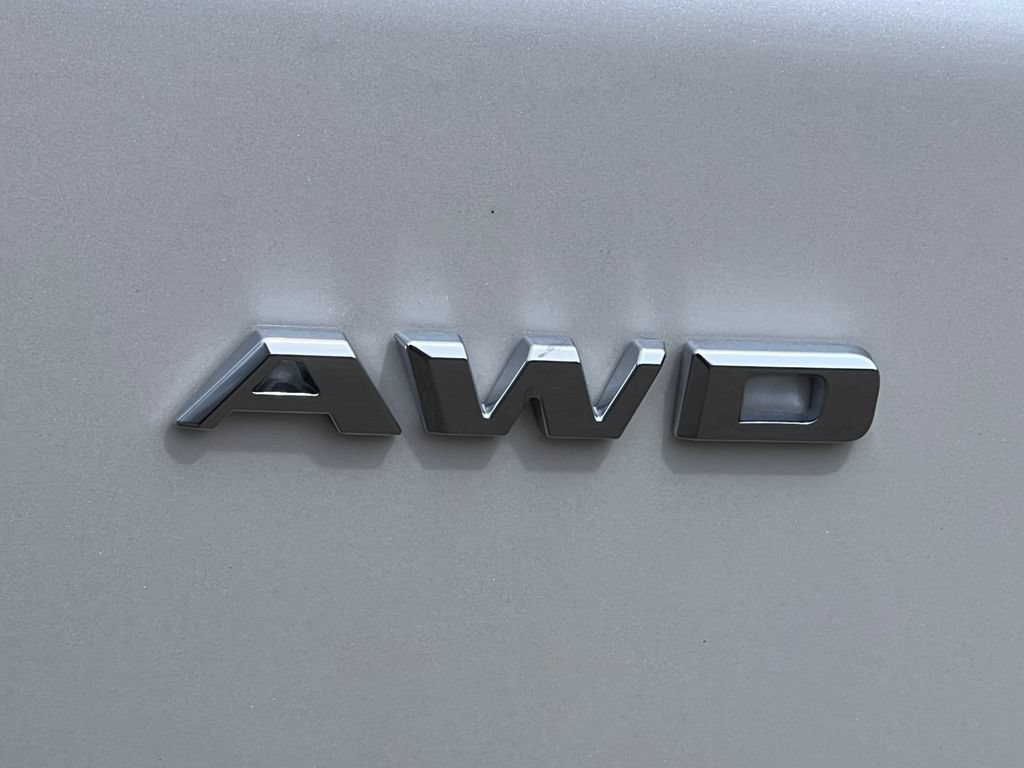 New 2026 Cadillac XT5 Premium Luxury w/ Driver Assist Package AWD/4WD image 8