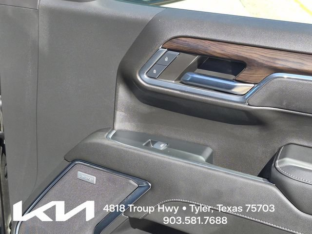 Used 2024 GMC Sierra 1500 SLT AWD/4WD image 16