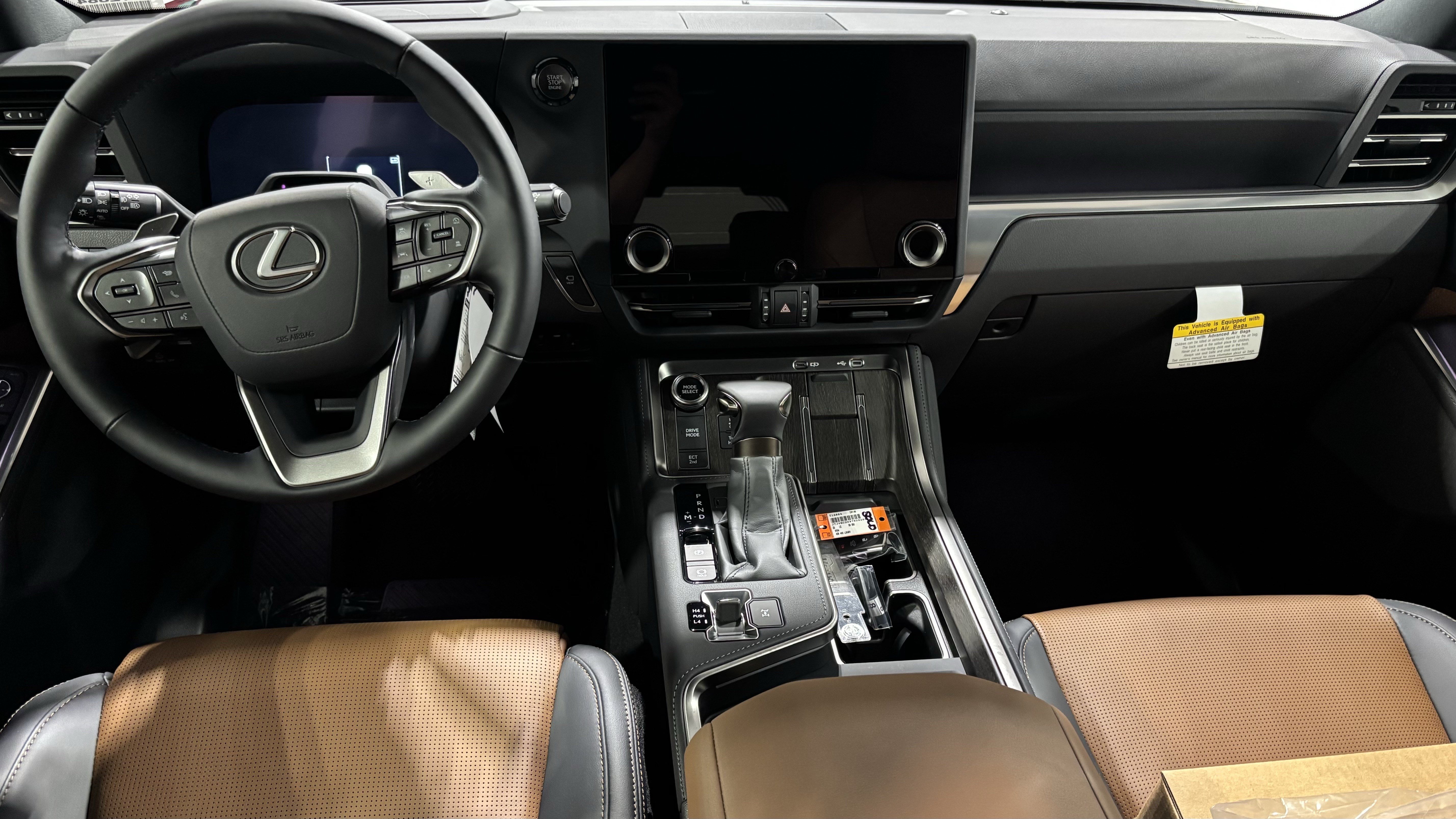 New 2026 Lexus GX 550 w/ Accessory Package (2T) AWD/4WD image 15