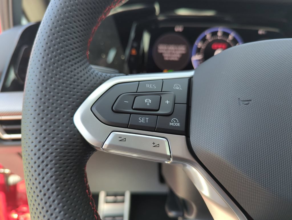 New 2026 Volkswagen GTI SE FWD image 42