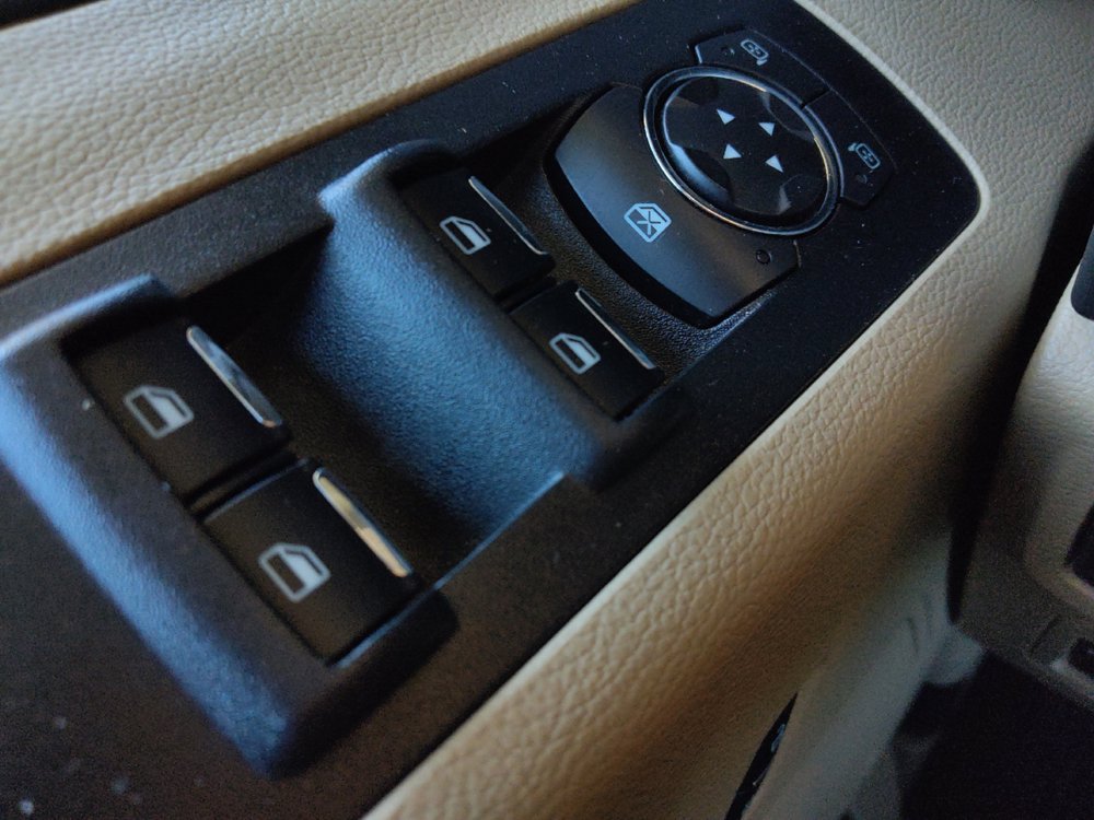Used 2018 Ford F150 XLT w/ Equipment Group 302A Luxury AWD/4WD image 27