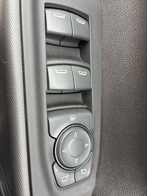 Used 2022 Chevrolet Silverado 1500 Custom Trail Boss w/ LPO, Dark Essentials Package image 16