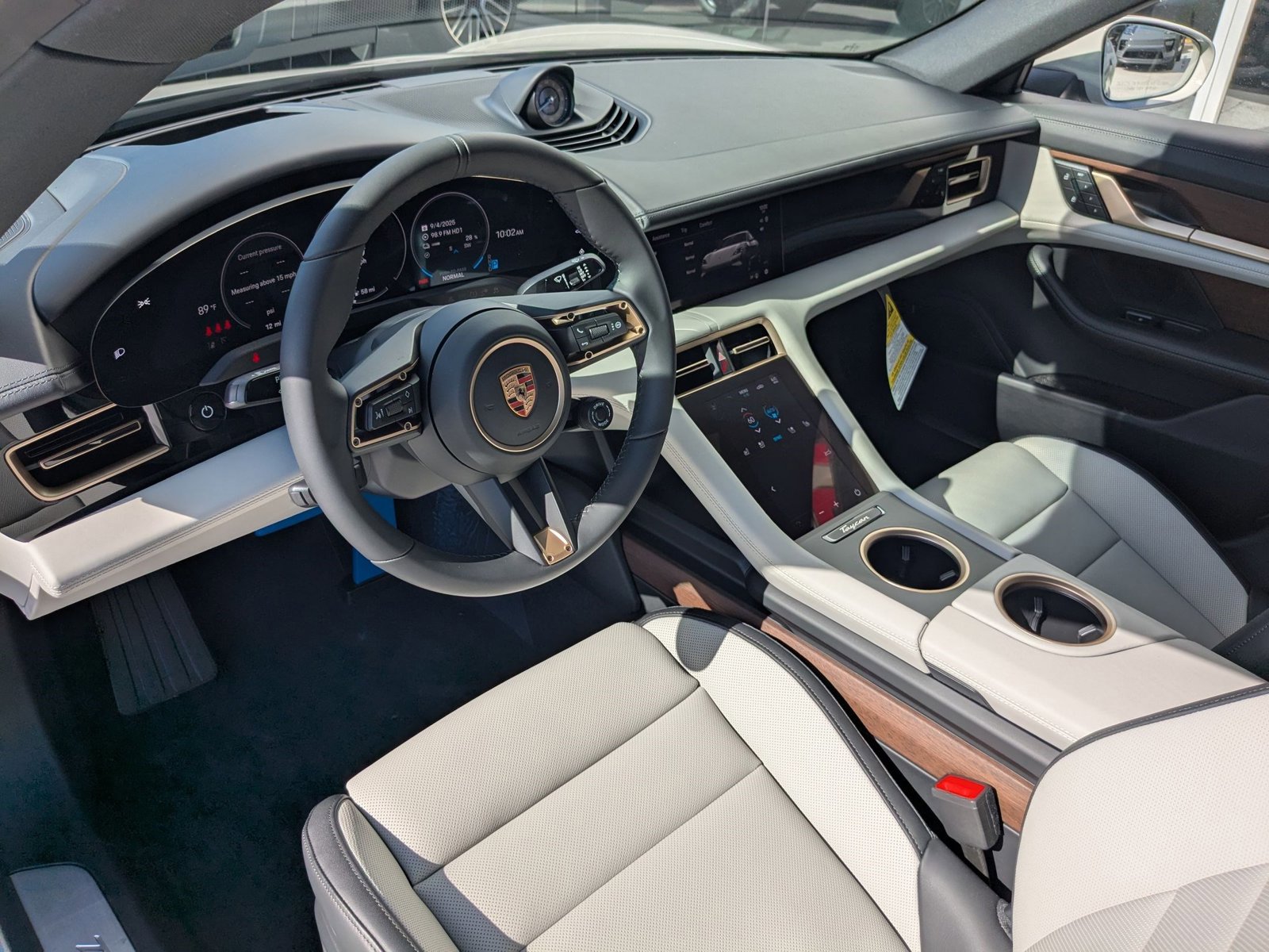 New 2026 Porsche Taycan 4S image 4