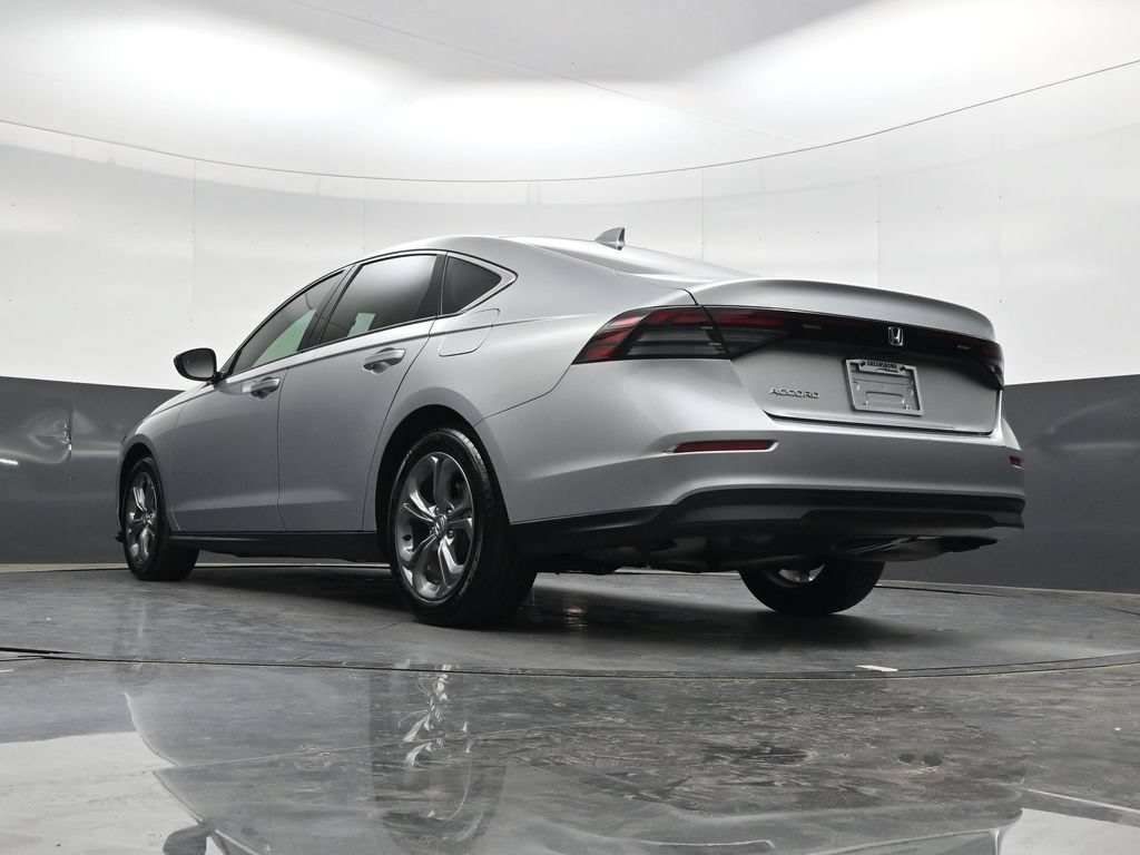 Used 2024 Honda Accord EX image 35