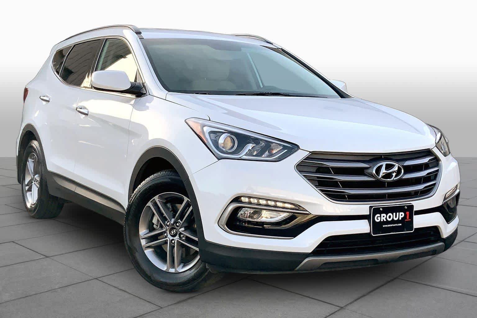 Used 2017 Hyundai Santa Fe Sport FWD image 3