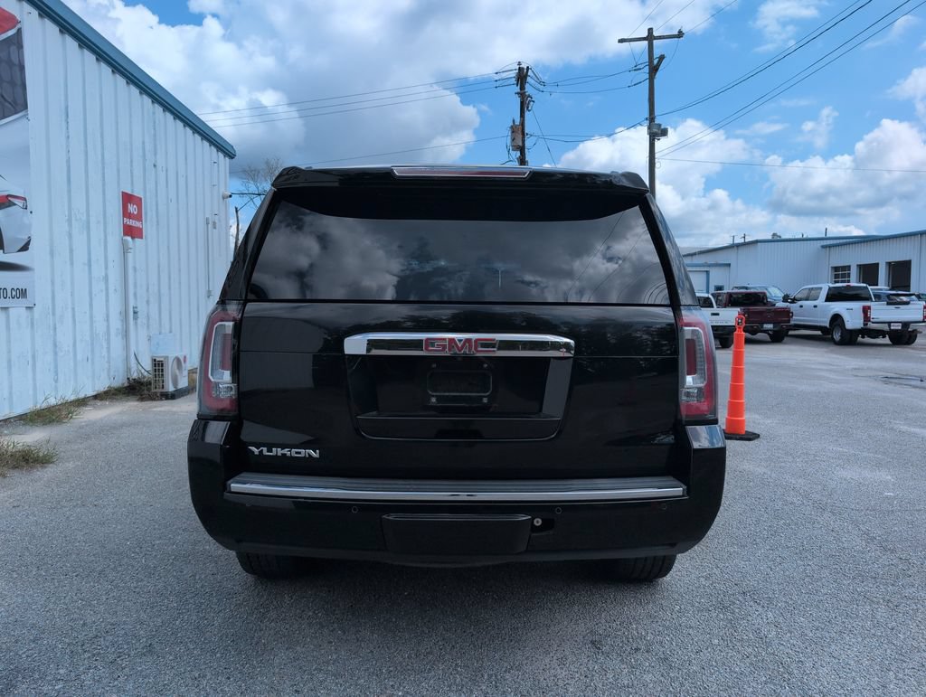 Used 2017 GMC Yukon Denali w/ Open Road Package AWD/4WD image 7