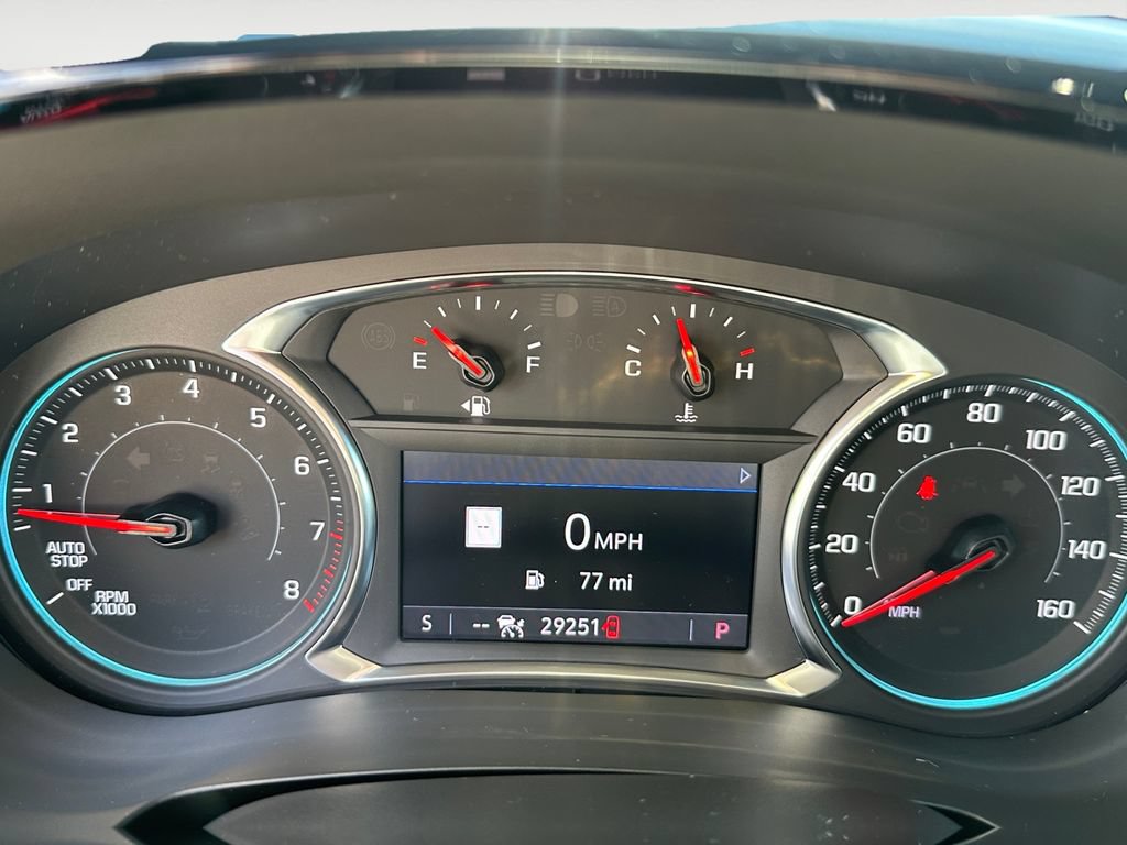 Used 2023 Chevrolet Traverse RS AWD/4WD image 19