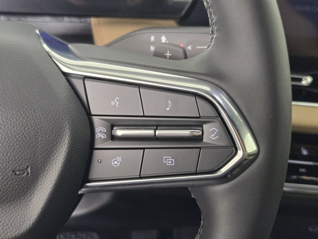 New 2026 Chevrolet Equinox ACTIV w/ Convenience Package III FWD image 31