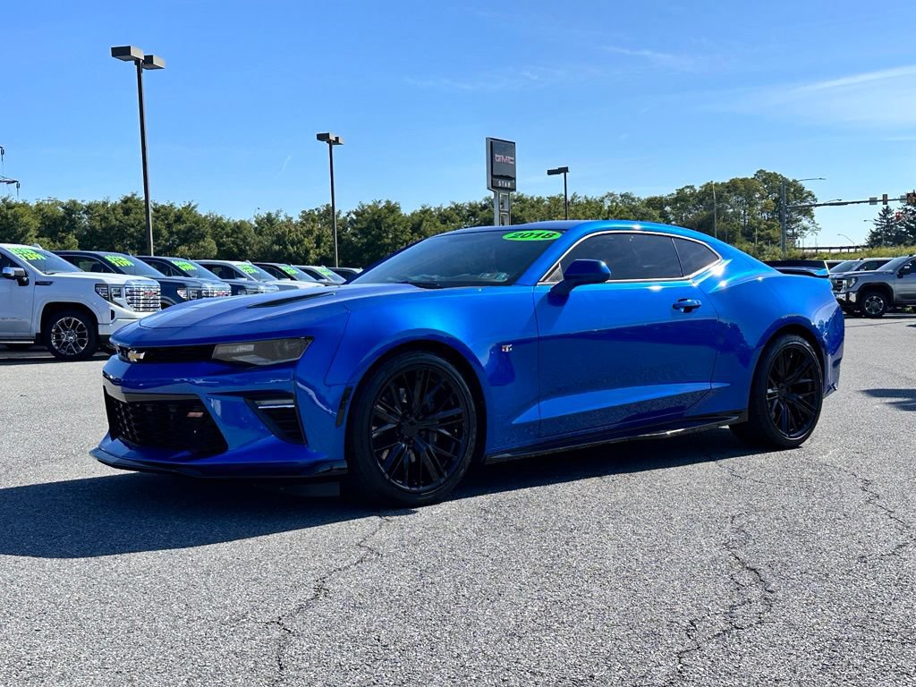 Used 2018 Chevrolet Camaro SS RWD video 2