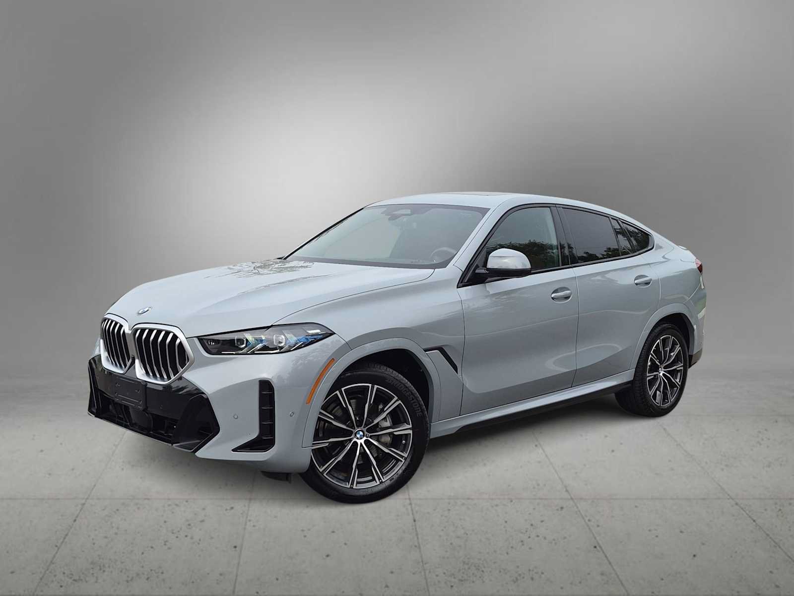 Used 2025 BMW X6 xDrive40i w/ Premium Package AWD/4WD image 1