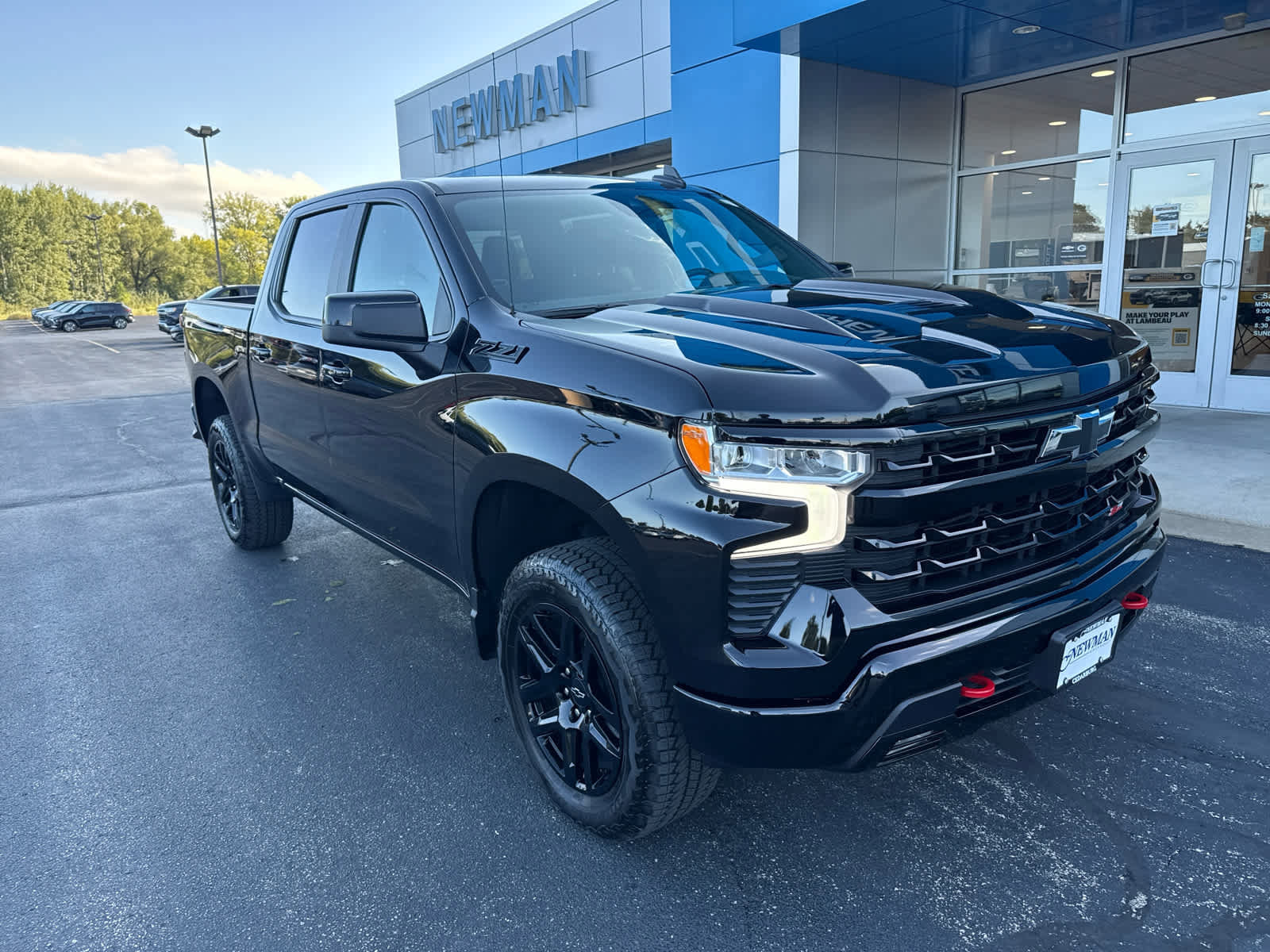 New 2025 Chevrolet Silverado 1500 LT Trail Boss w/ LPO, Dark Essentials Package