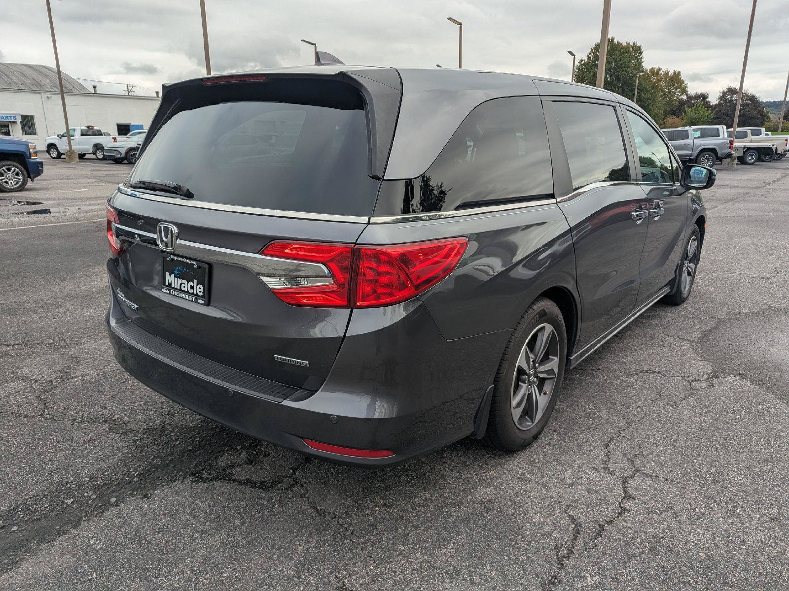 Used 2018 Honda Odyssey Touring image 7