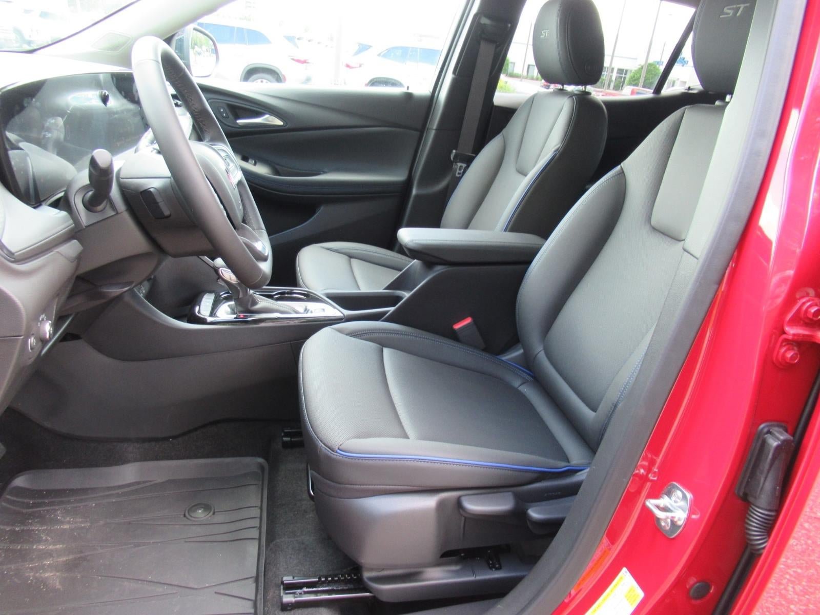 New 2026 Buick Encore GX Sport Touring FWD image 19