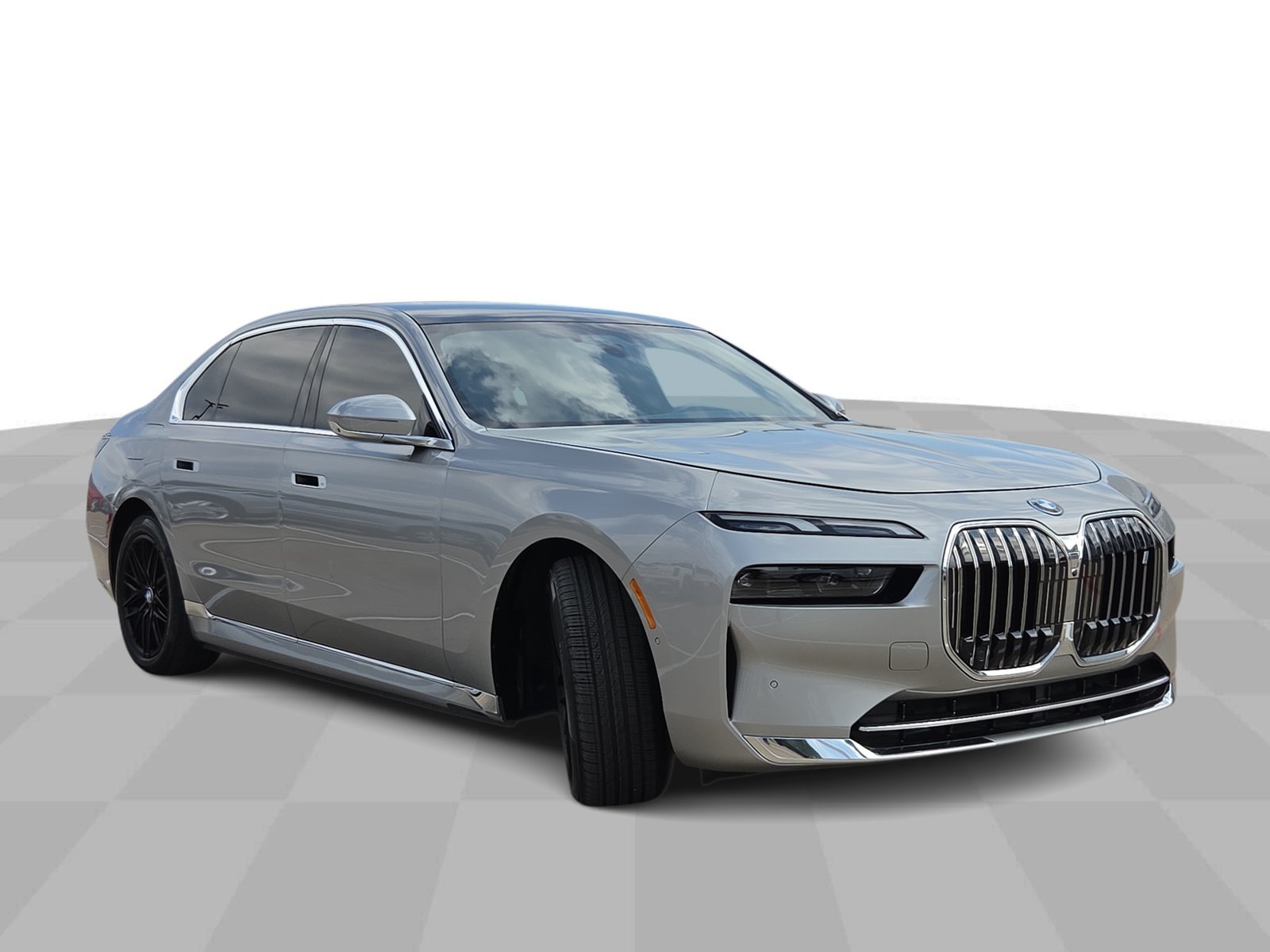 Used 2024 BMW i7 eDrive50 RWD image 2