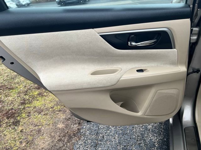 Used 2013 Nissan Altima 2.5 S FWD image 18