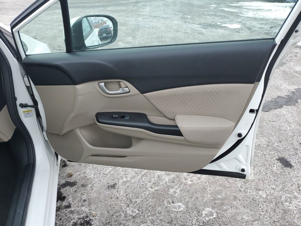 Used 2014 Honda Civic LX image 31