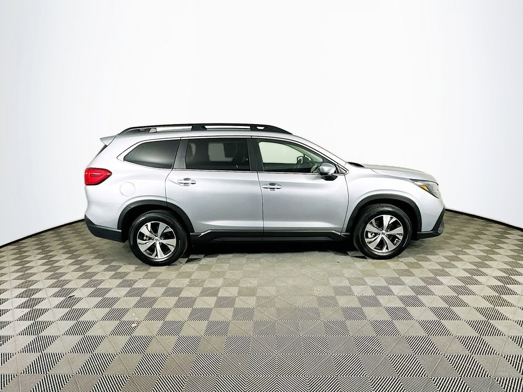 Certified 2025 Subaru Ascent Premium image 11