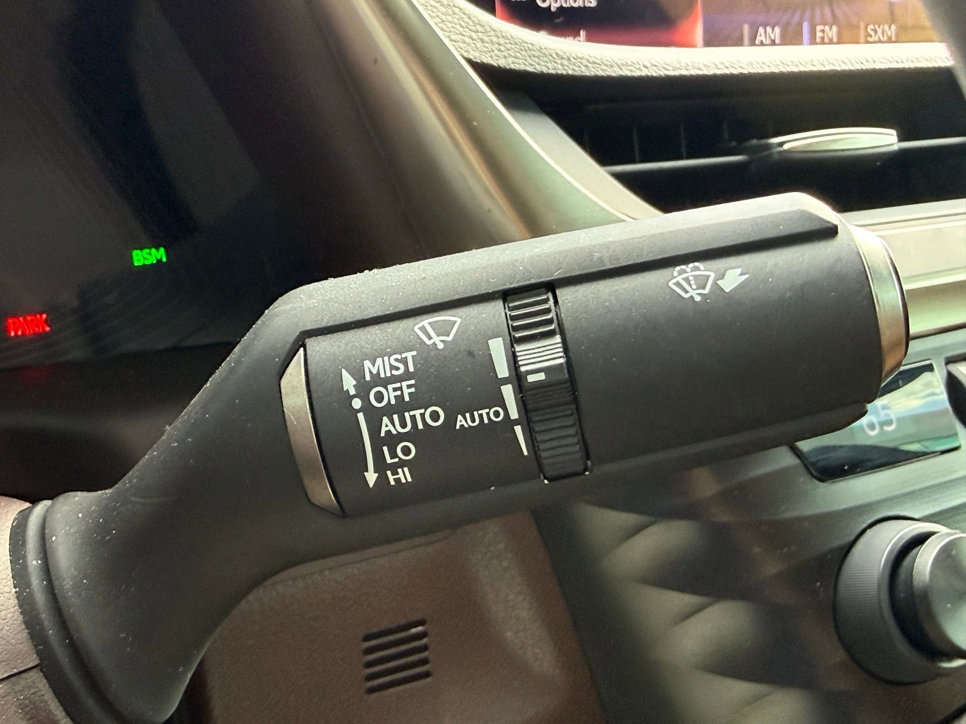 Used 2020 Lexus ES 300h w/ Premium Package FWD image 44