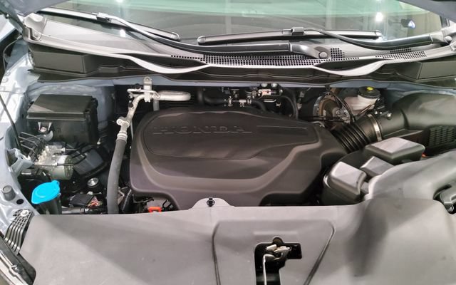 Certified 2026 Honda Odyssey Touring image 11