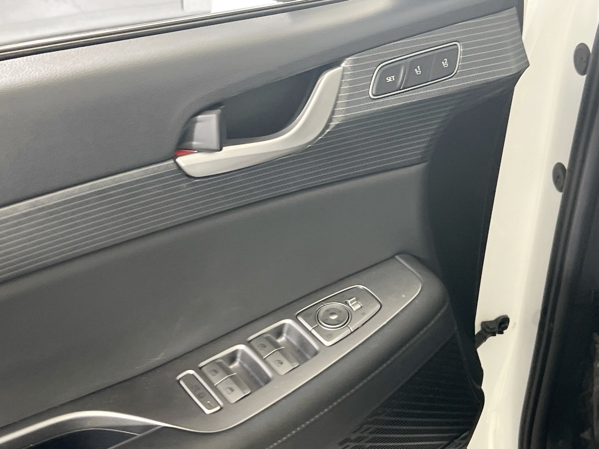 Used 2023 Hyundai Palisade Limited AWD/4WD image 18