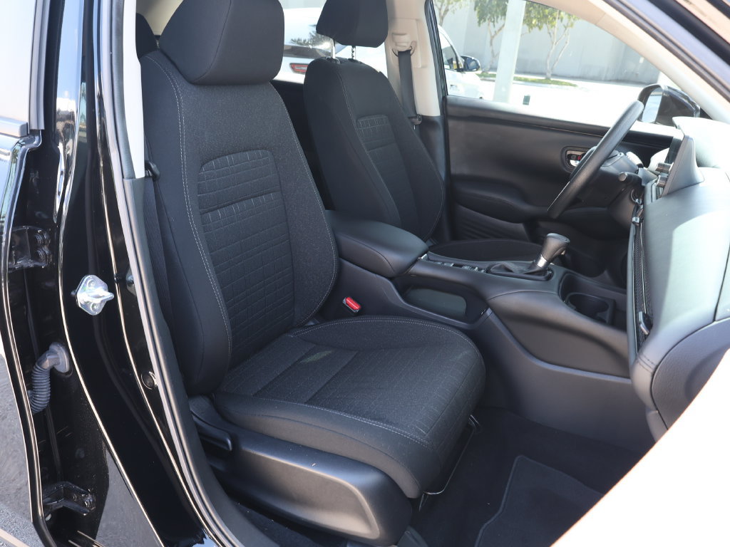 Used 2024 Honda HR-V LX image 18