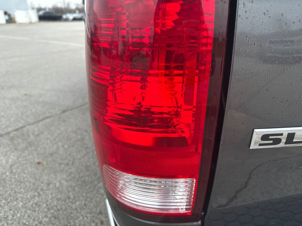 Used 2017 RAM 1500 Classic SLT image 36