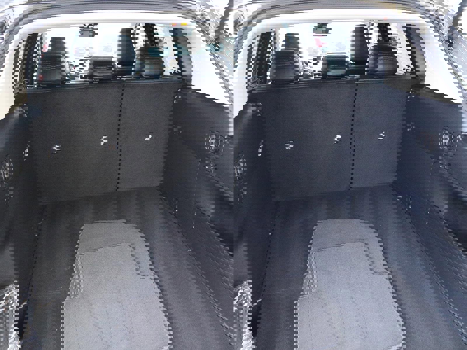 Certified 2025 MAZDA CX-50 AWD 2.5 Hybrid w/ Premium Pkg image 10