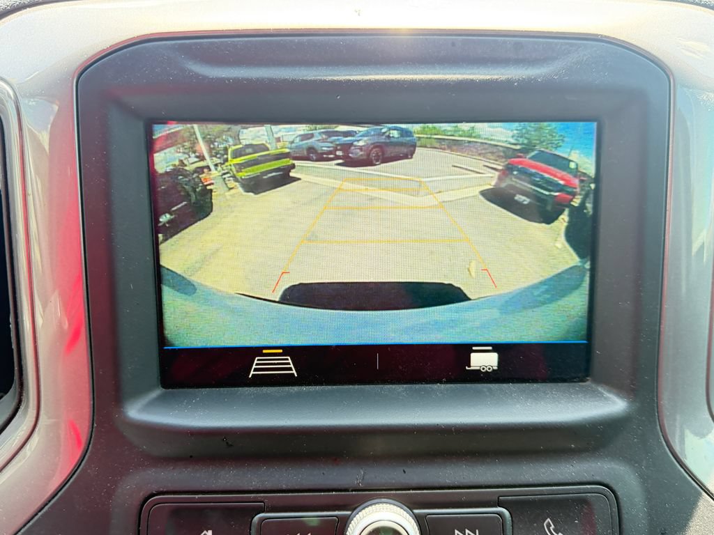 Used 2019 Chevrolet Silverado 1500 Custom Trail Boss w/ Custom Convenience Package AWD/4WD image 17