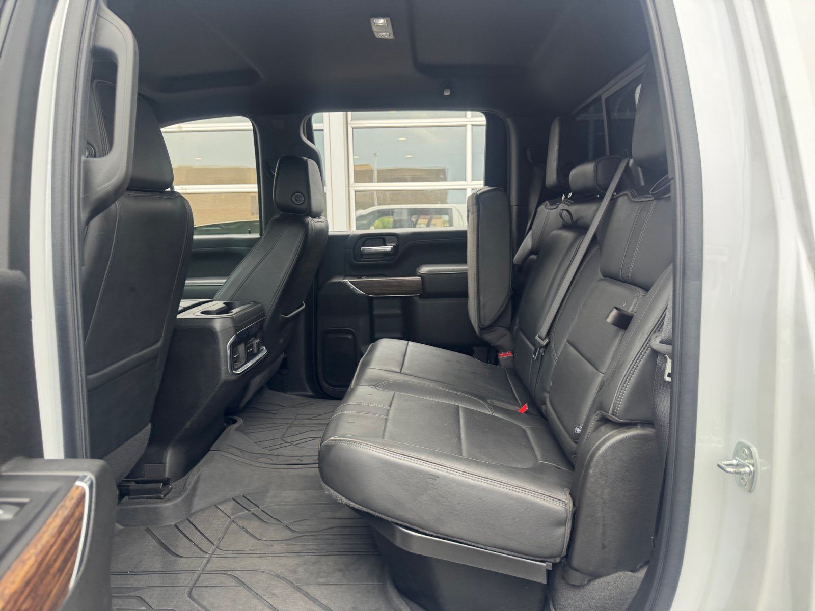 Used 2022 Chevrolet Silverado 2500 High Country AWD/4WD image 16