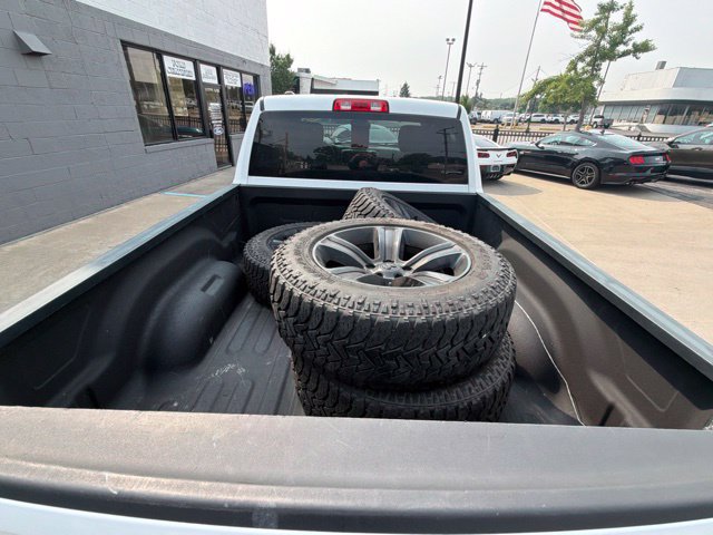 Used 2018 RAM 1500 Express w/ Express Value Package AWD/4WD image 15