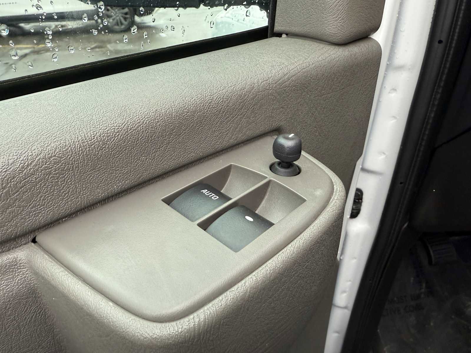 Used 2023 GMC Savana 2500 w/ Driver Convenience Package image 11