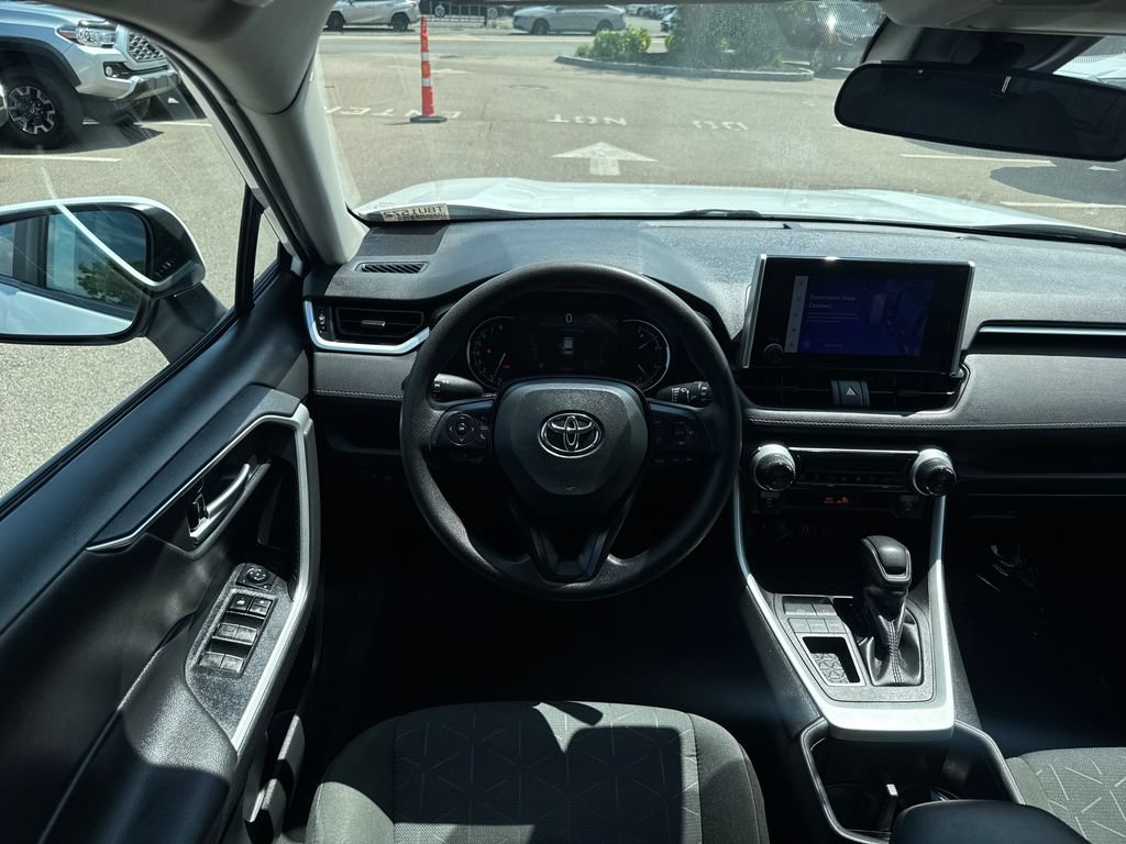 Used 2023 Toyota RAV4 XLE FWD image 12